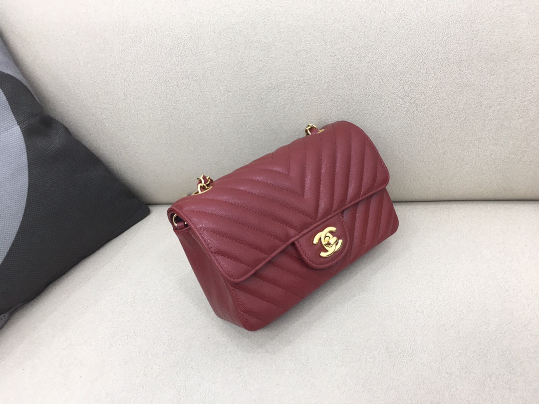 Small Classic Flap Caviar Bag A01116 Purplish Red/Gold